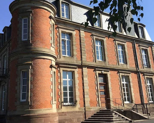 Le château des Carrières