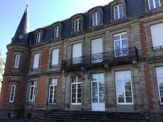 Le château des Carrières