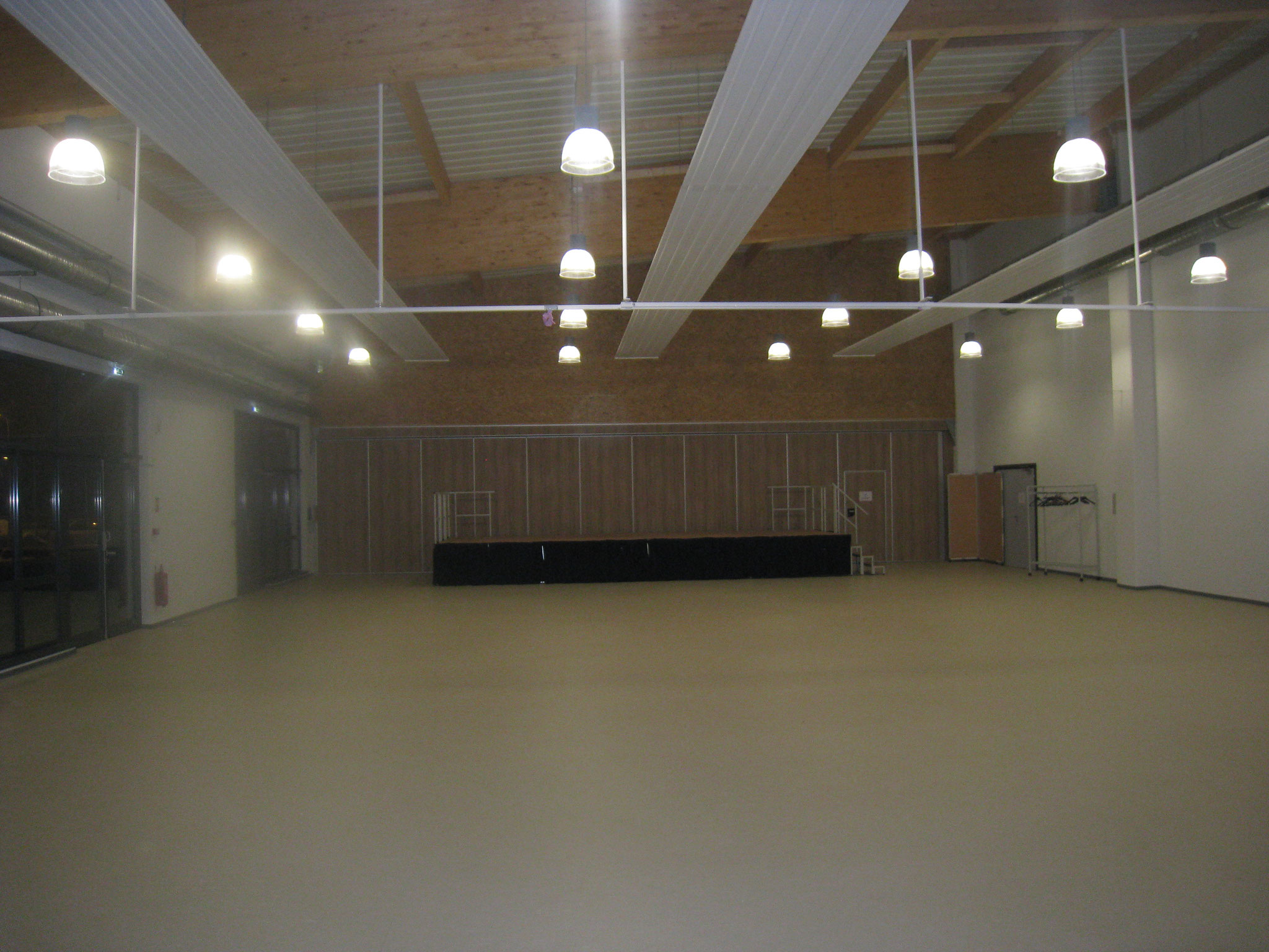 Le Complexe de Salles Communales - salle culturelle (repère 4)